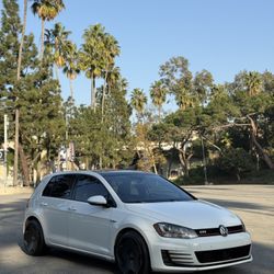 2015 15 Volkswagen GTI