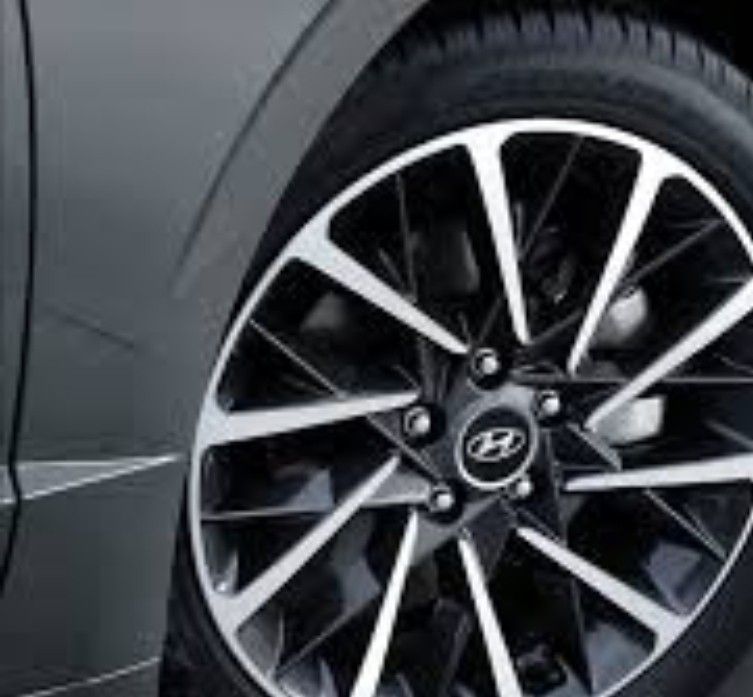 Santa Fe Veloster Kona Hyundai Elantra Rims Genesis Wheels