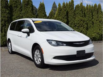 2023 Chrysler Voyager