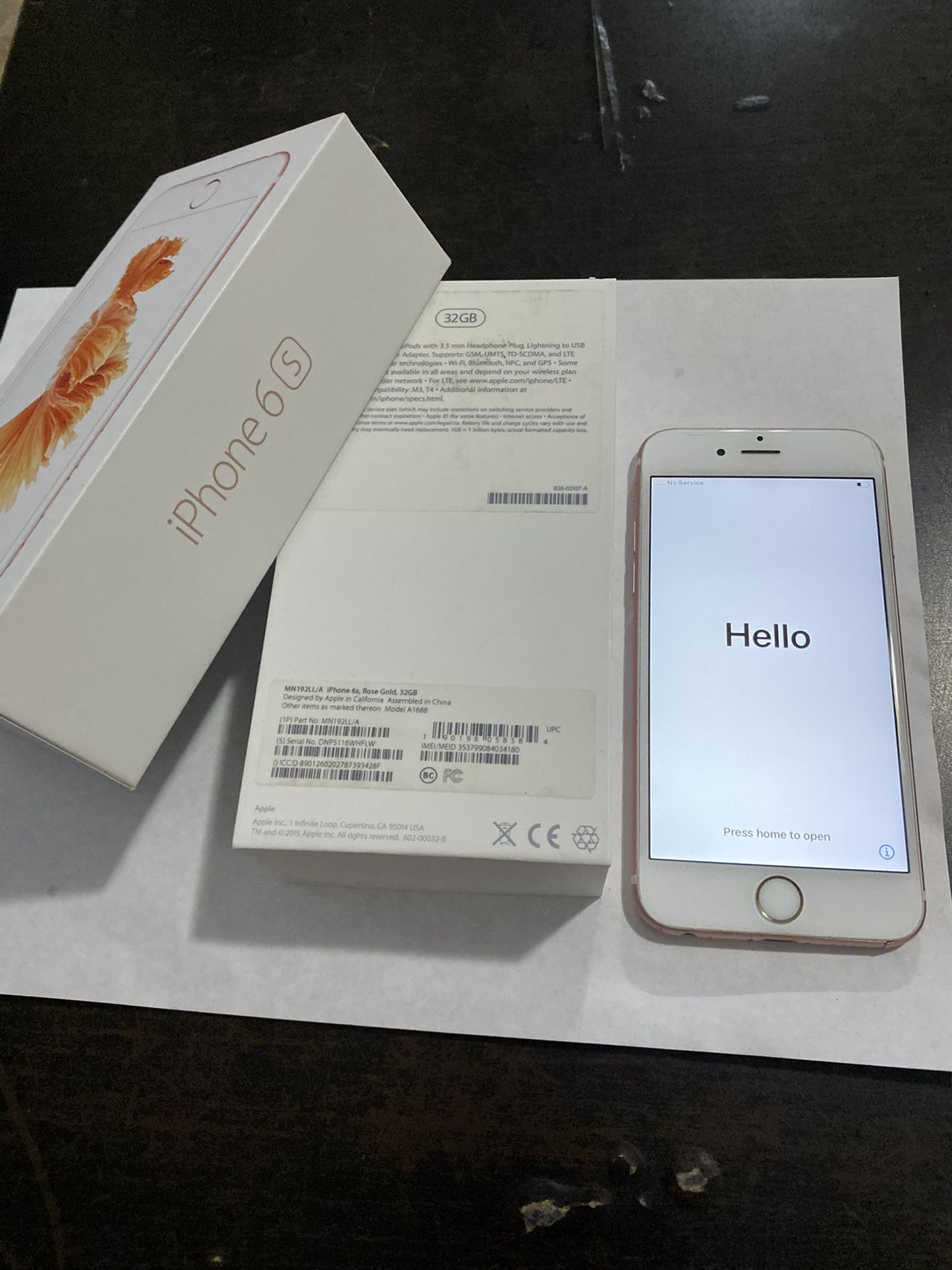 Iphone 6s unlocked Rosegold color