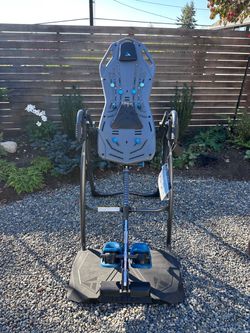 Inversion table “The Teeter”