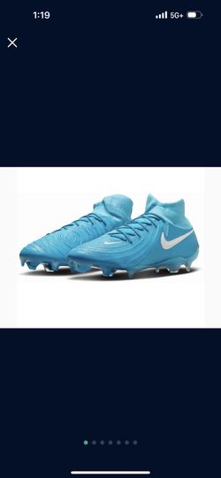 Nike Phantom Luna 2 Elite FG Soccer Cleats 