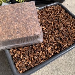 COCO CHIPS SUBSTRATE- 10 Lbrick ONLY $17