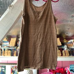 Woman’s Tank Top (size XL)
