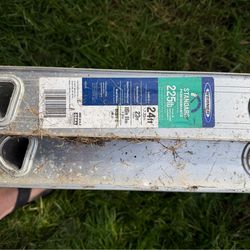 24 Foot Ladder - Only used once