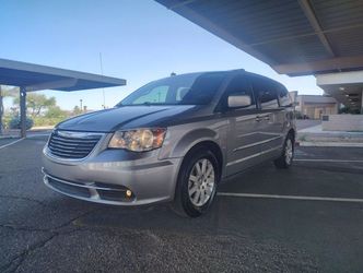 2015 Chrysler Town & Country