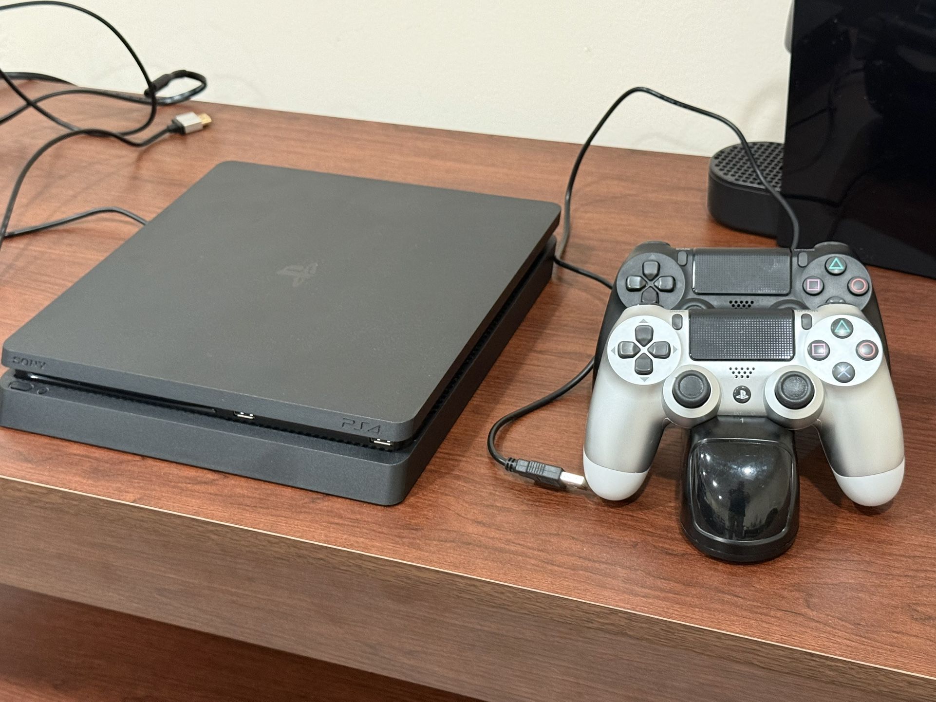 PS4