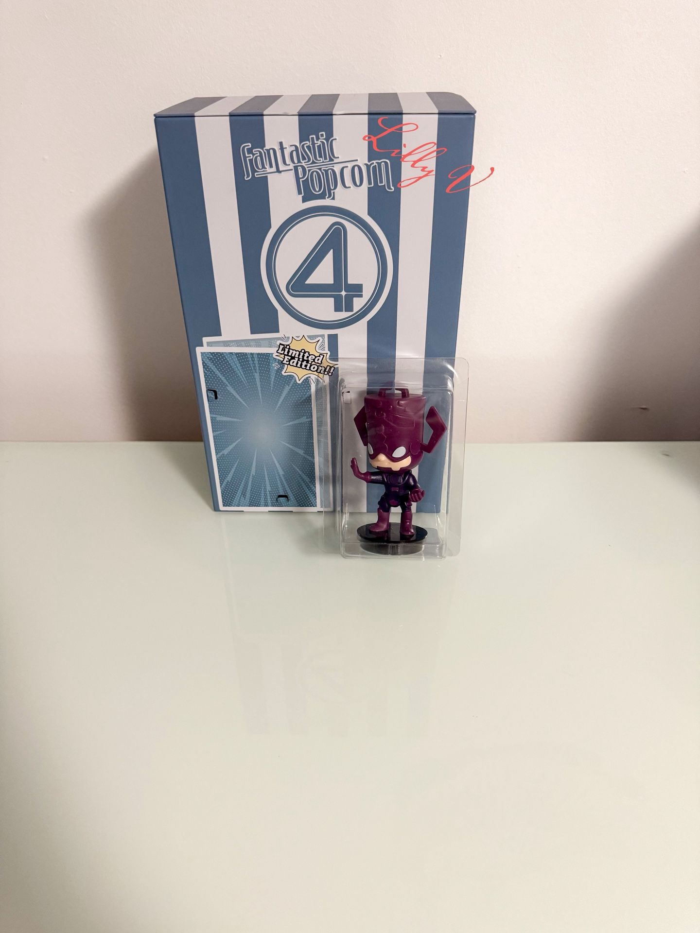 Brand new exclusive AMC theaters  Fantastic Four popcorn tins with SURPRISE action figures included