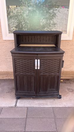 Potting bench