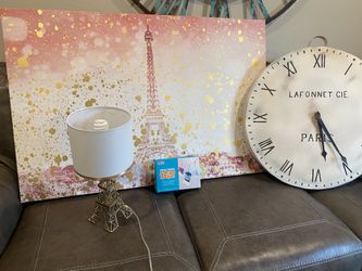 Girls Bedroom Paris Theme Items