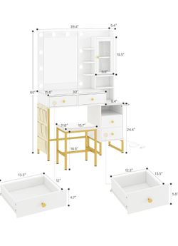 Bedroom furniture set