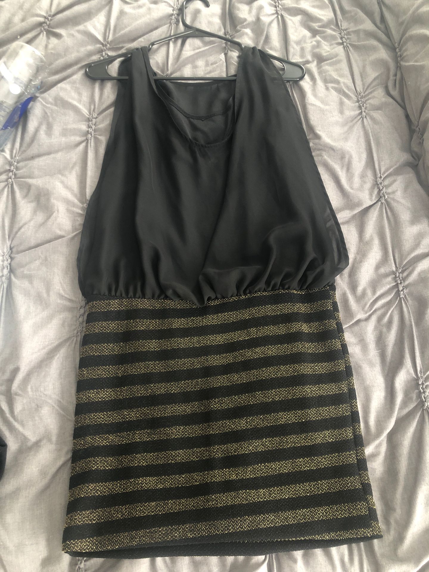 Dress (Medium)
