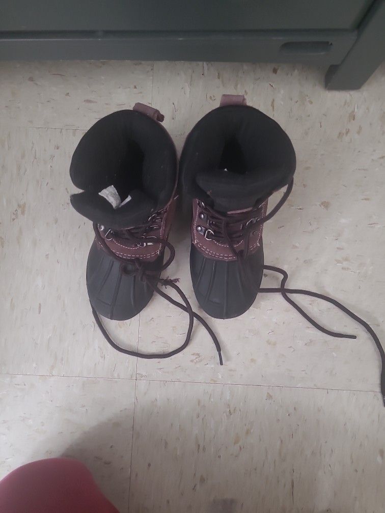 Kids Snow Boots Sz 12 