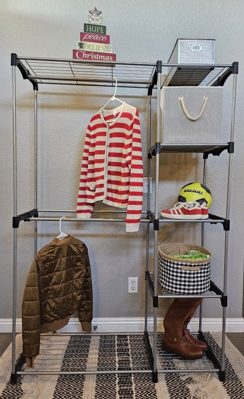 Free Standing Organizer/closet