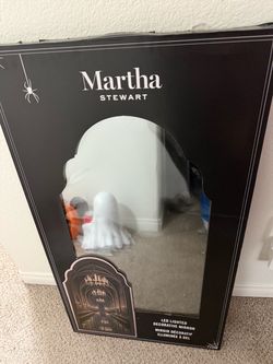 VIRAL MARTHA STUART CHANDELIER (HARRY POTTER ) LIGHT UP MIRROR