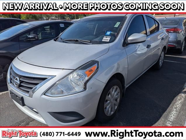 2018 Nissan Versa