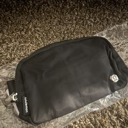 Lululemon Crossbody