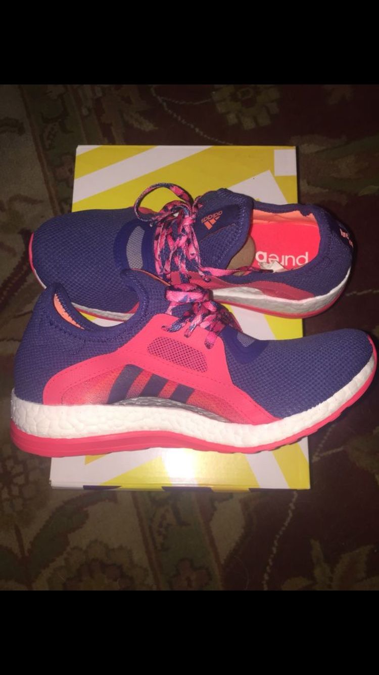 Women's Adidas pureboost x running/training shoes size