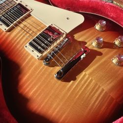 Gibson USA AAA FlameTop 60’s Les Paul Standard W/Case COA Paperwork New Unplayed