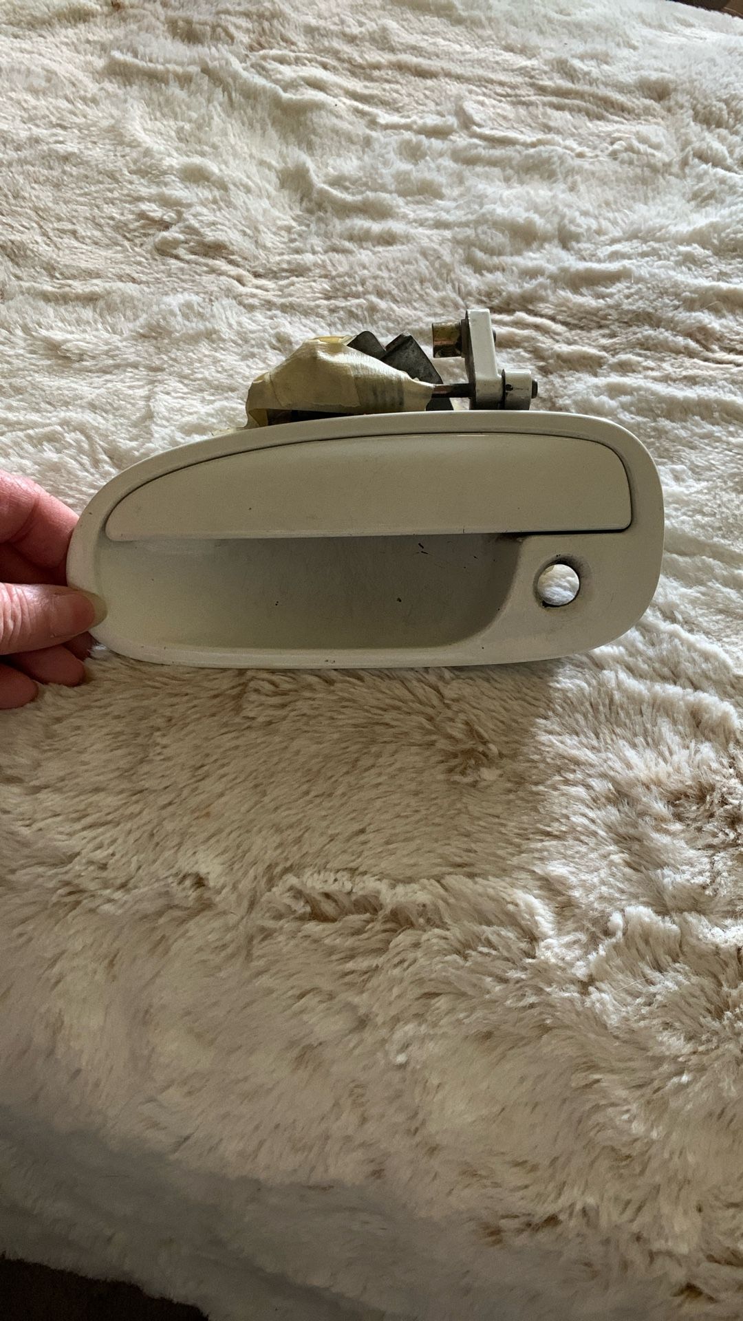 Driver side Door Handle 96-98