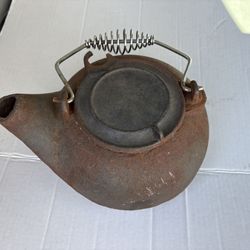 Antique Cast Iron Stove or Hearth Kettle