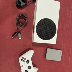 Xbox Series S And Seagate 2tb Storage 