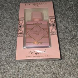 Luxurious Oud Pink