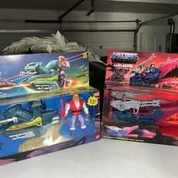 Masters of the Universe Origins- vehicles- Sky Sled, Land Shark