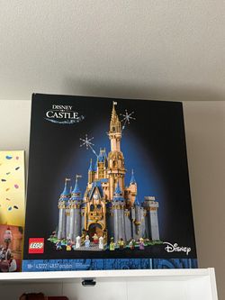 Lego Disney set, retired