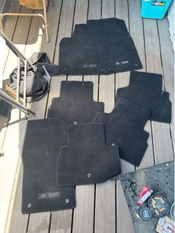Q50 floor Matts