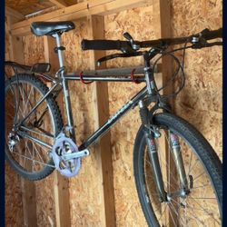 Bicycle Bike 1983  Univega Alpina Última 