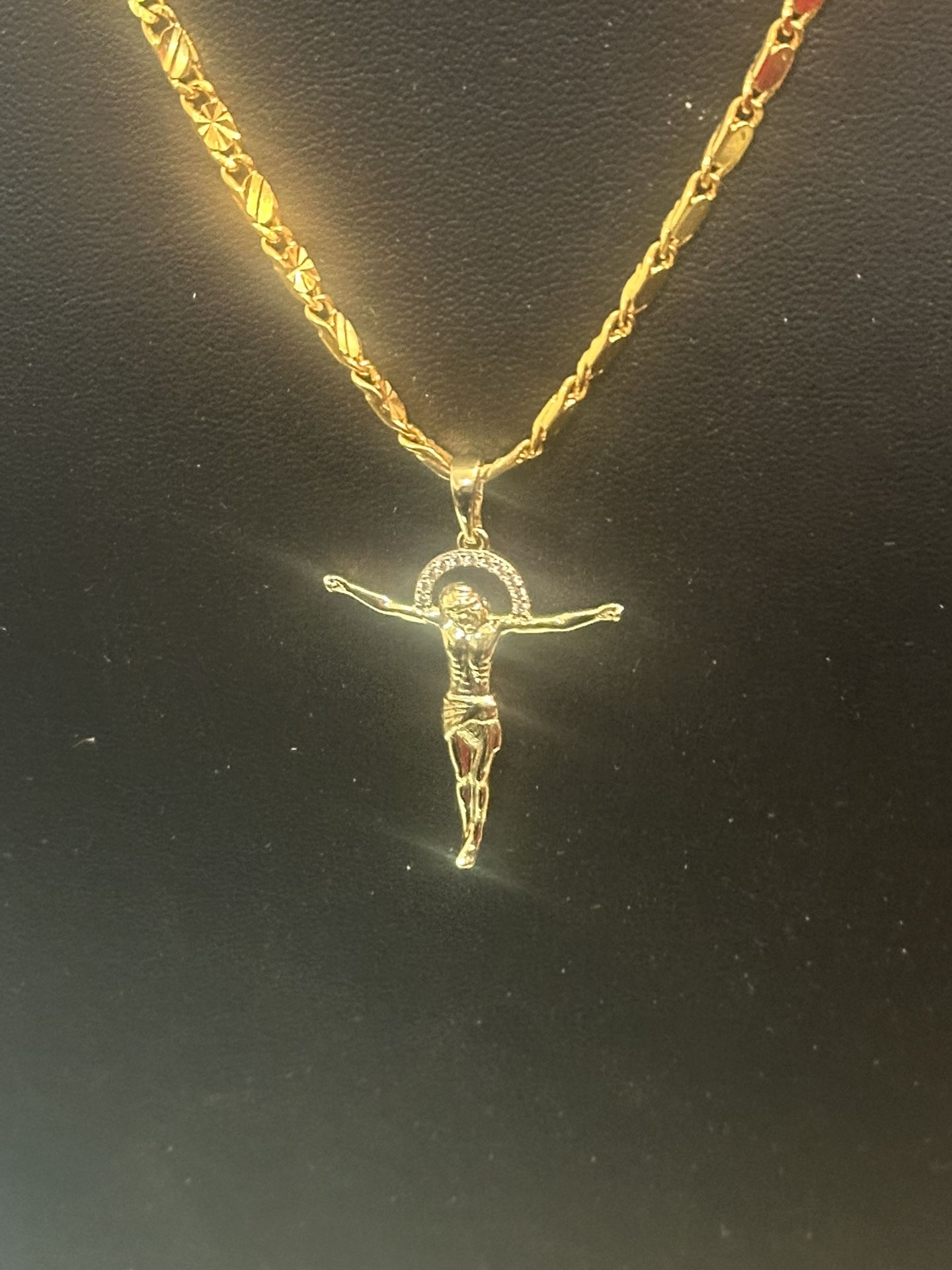 gold plated tarnish free cross necklace