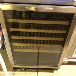 Mini Wine Fridge