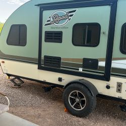 2016 R-pod By Forest River