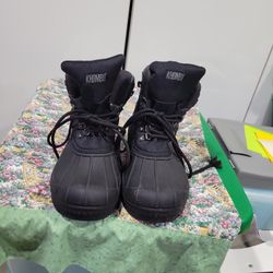 Man's Boots Size 8.hombres 