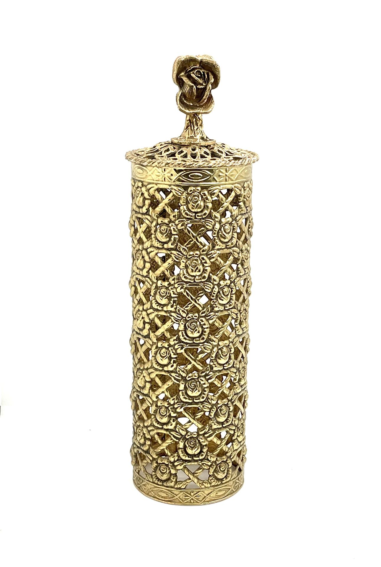 Russian Gilt Hairspray Cover