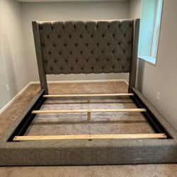 BED FRAME-KING