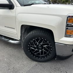 New Rines Negros 20”