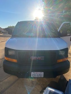 2012 GMC VAN