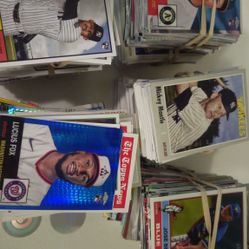 815 Topps MLB Baseball Cards 