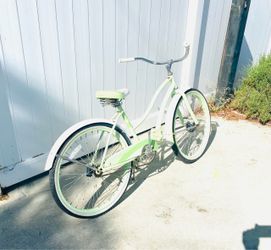 Beach cruiser