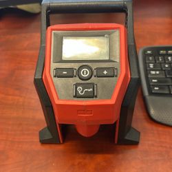 M12 Compact Inflator 