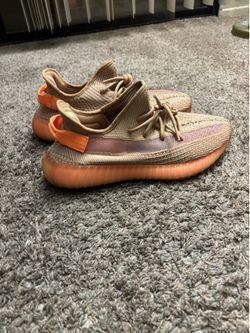 Yeezy 350 V2 Clay