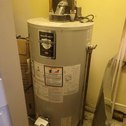Haual Away Bradford White Water Heater (Free)