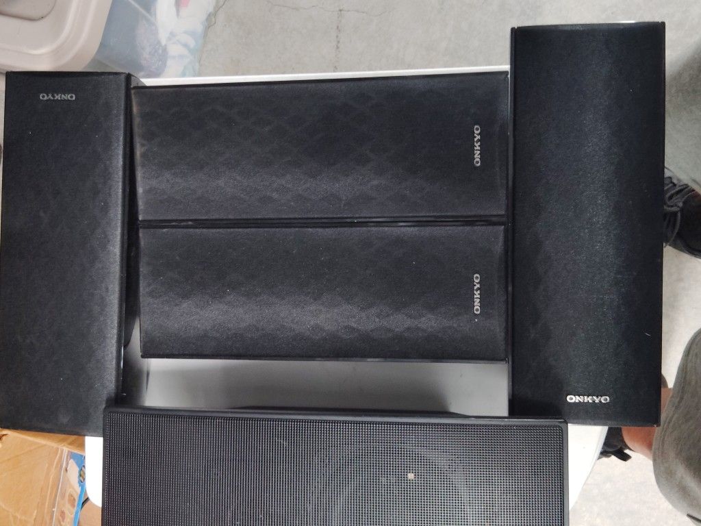 Projector Surround Sound Speakers Camera And Extras For Game Consoles Remote Control