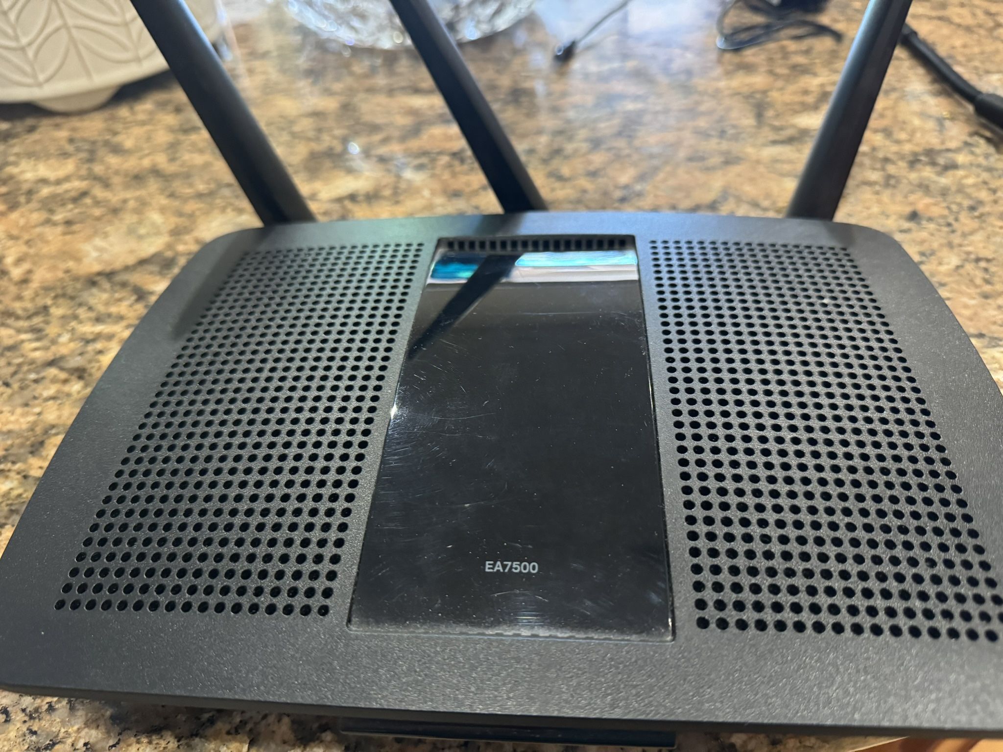 Linksys EA 7500 V2 WiFi Router $19.95