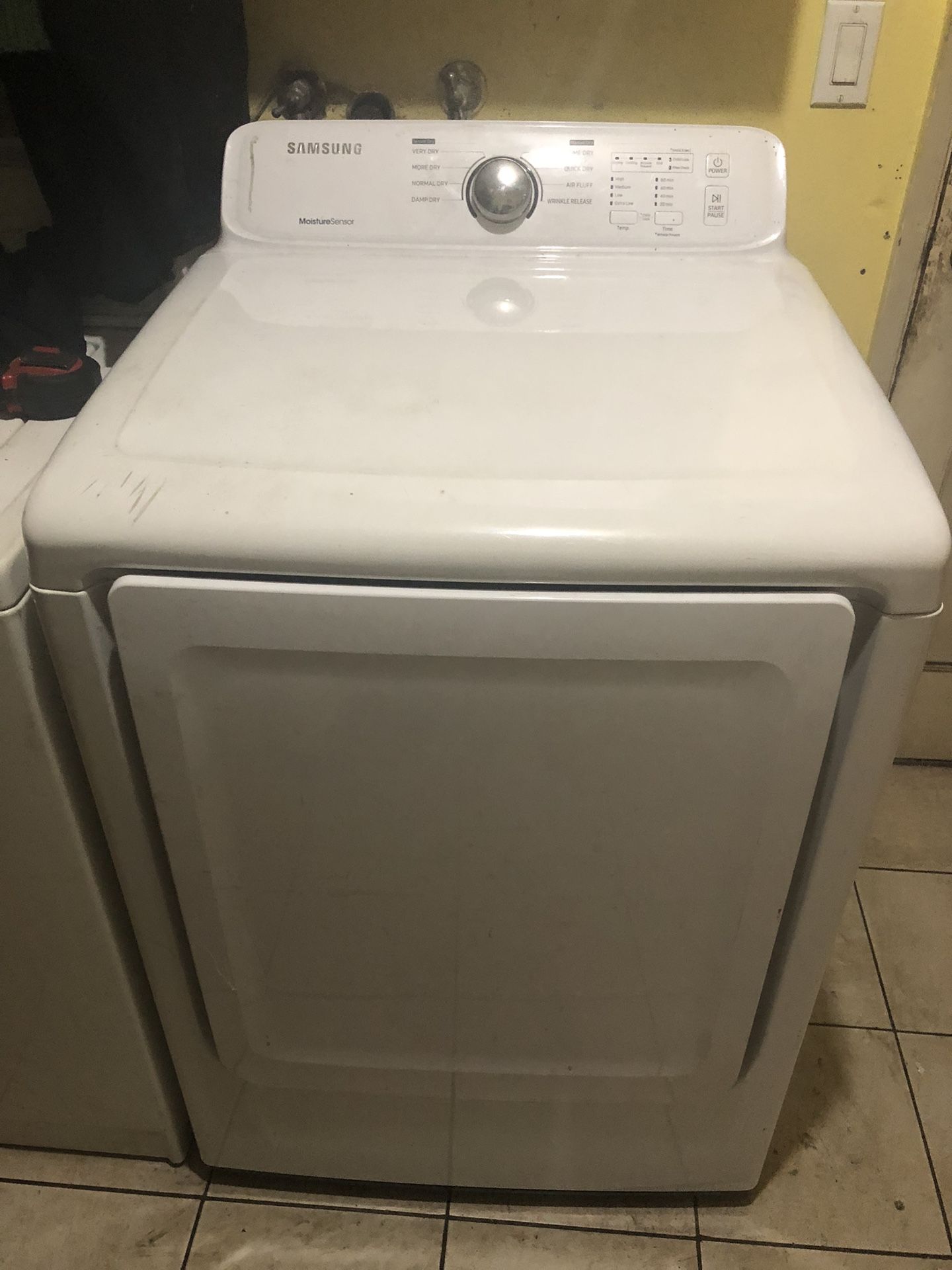 Samsung Dryer 2020 Works Great! Gas  Dryer 