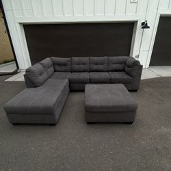 Nice Gray Sectional Couch With Free Delivery