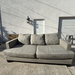 FREE COUCH