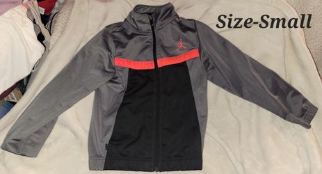 Boys Jordan Jacket Size Small 